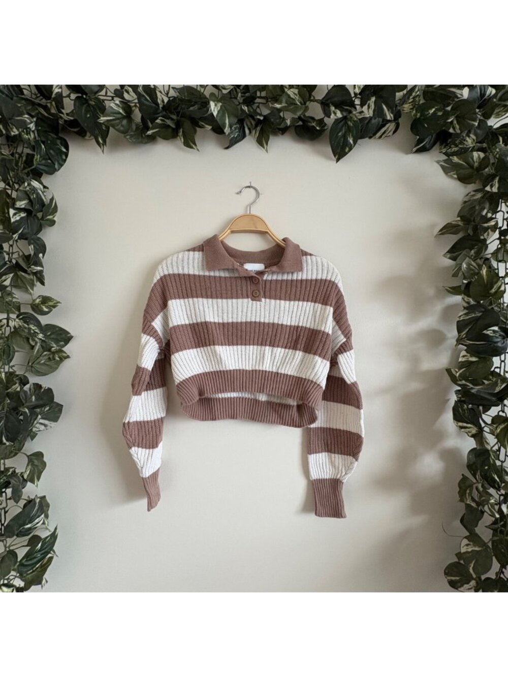 Pink Rose Collared Cable Knit Sweater Stripe Cream Beige Women’s Size M
